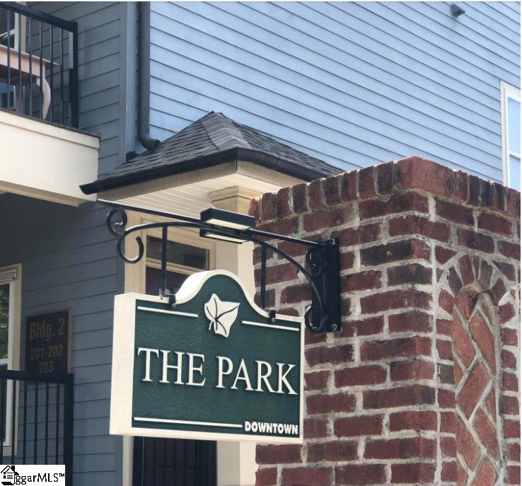 Property image 3 at 204 E Park Avenue, Greenville, SC 29601