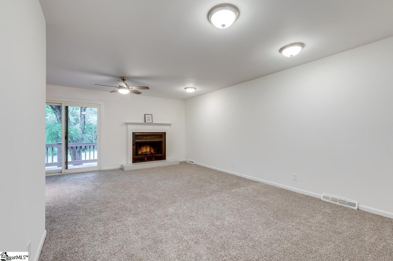 Property image 5 at 5 Creekside Way, Greenville, SC 29609