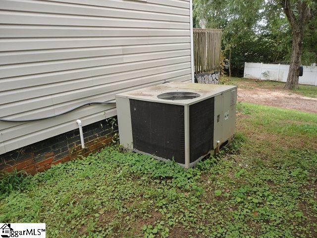 Property image 4 at 322 W Beattie Street, Liberty, SC 29675