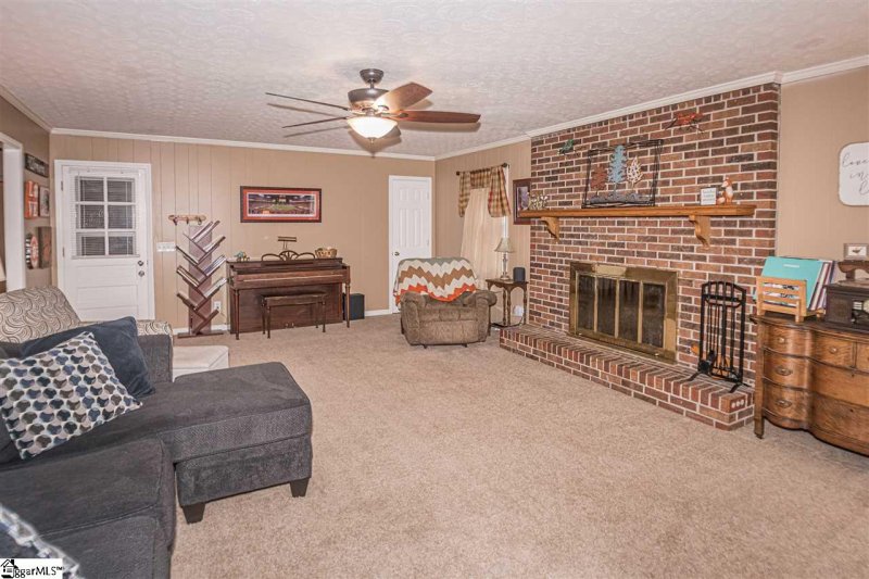 Property image 3 at 316 Woodfield Drive, Easley, SC 29642