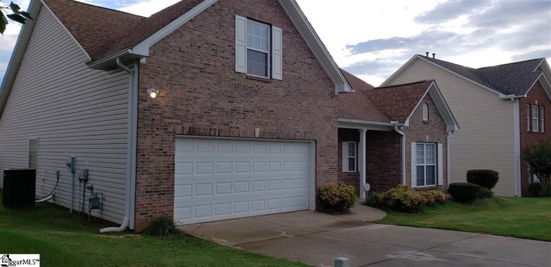 Property image 3 at 119 Eagle Pass Drive, Taylors, SC 29687