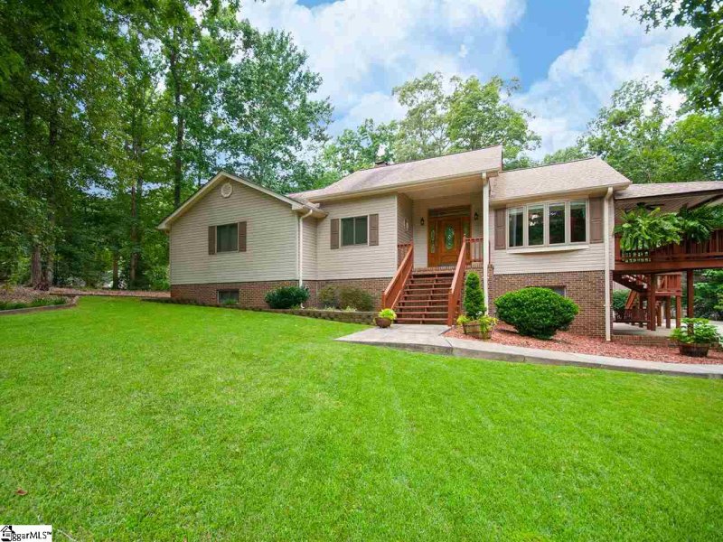 Property image 2 at 205 Heathwood Drive, Liberty, SC 29657