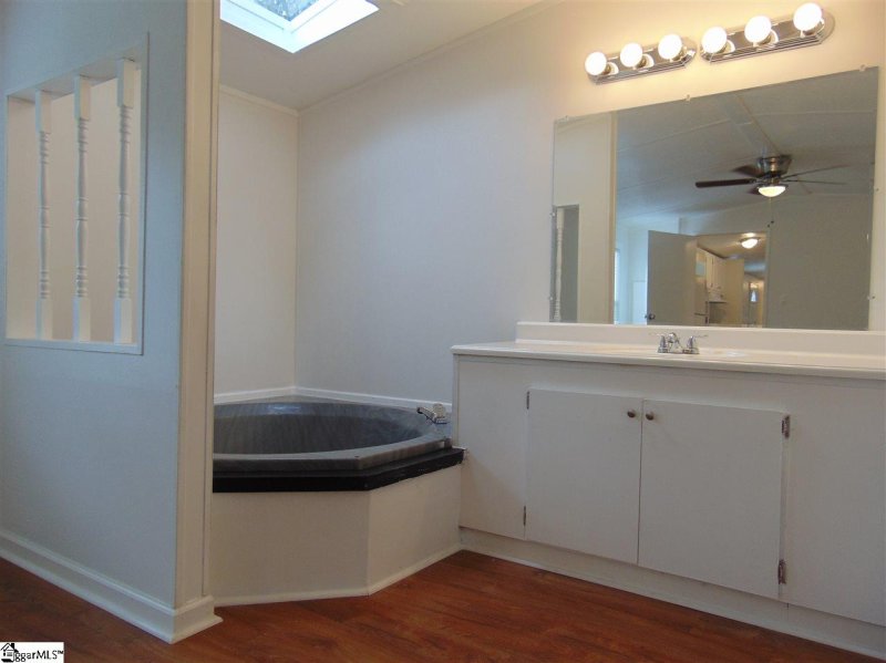 Property image 2 at 109 Coppice Court, Easley, SC 29640