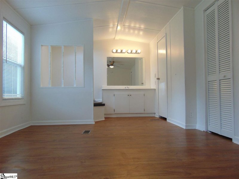 Property image 5 at 109 Coppice Court, Easley, SC 29640