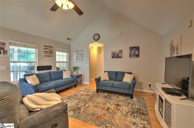 Property image 5 at 4 Chablis Court, Mauldin, SC 29662