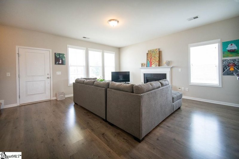 Property image 4 at 207 N Harvest Moon Way, Easley, SC 29642