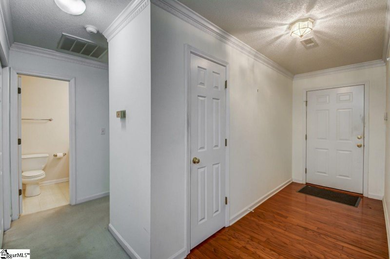 Property image 2 at 25 Magnolia Crest Drive, Simpsonville, SC 29681