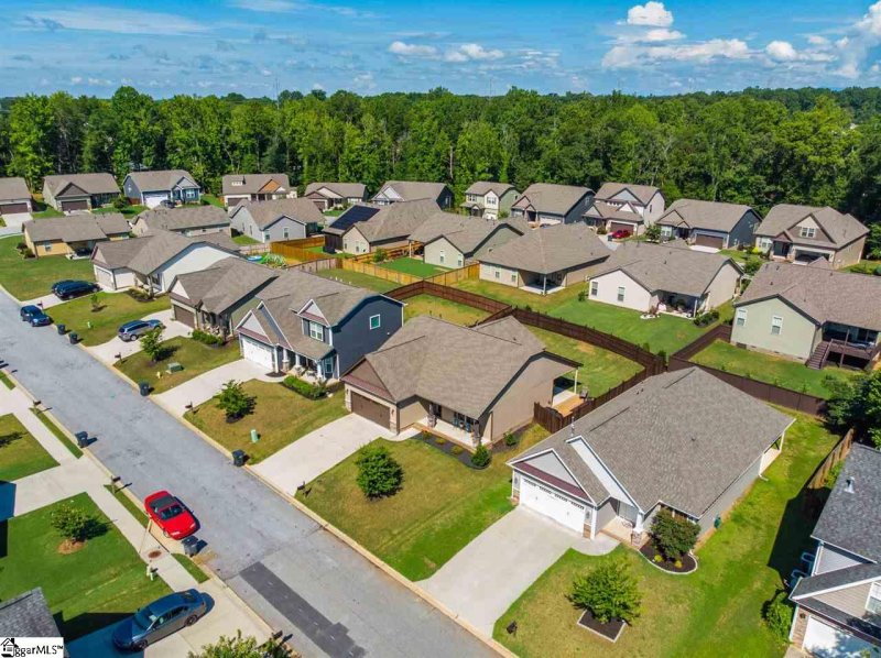 Property image 2 at 604 Yearling Road, Greenville, SC 29617