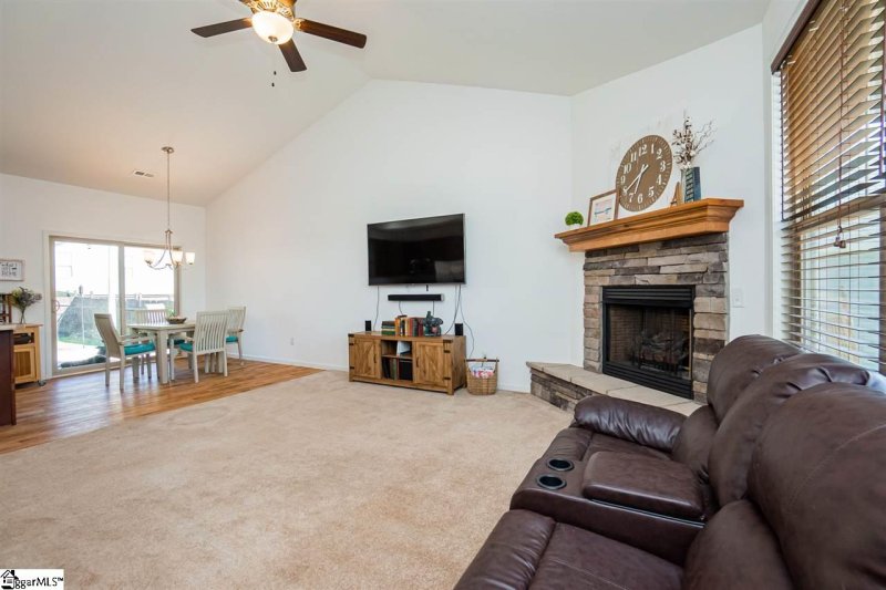 Property image 4 at 604 Yearling Road, Greenville, SC 29617