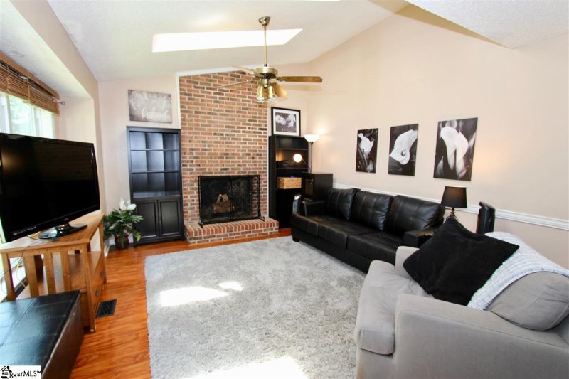 Property image 3 at 103 Ansley Drive, Simpsonville, SC 29681