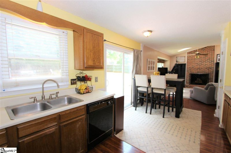 Property image 5 at 103 Ansley Drive, Simpsonville, SC 29681