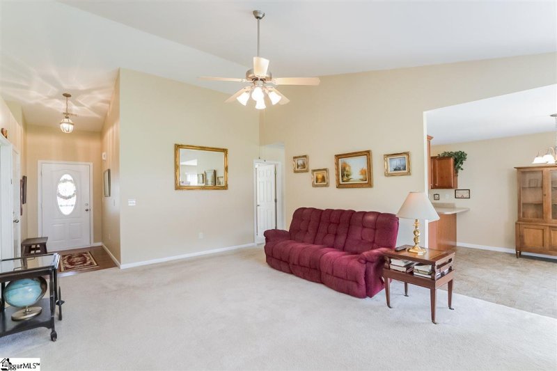 Property image 5 at 108 Maximus Drive, Greer, SC 29651