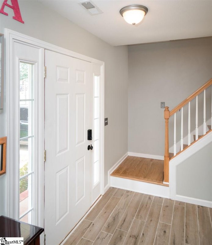 Property image 5 at 9 Oban Court, Greer, SC 29651