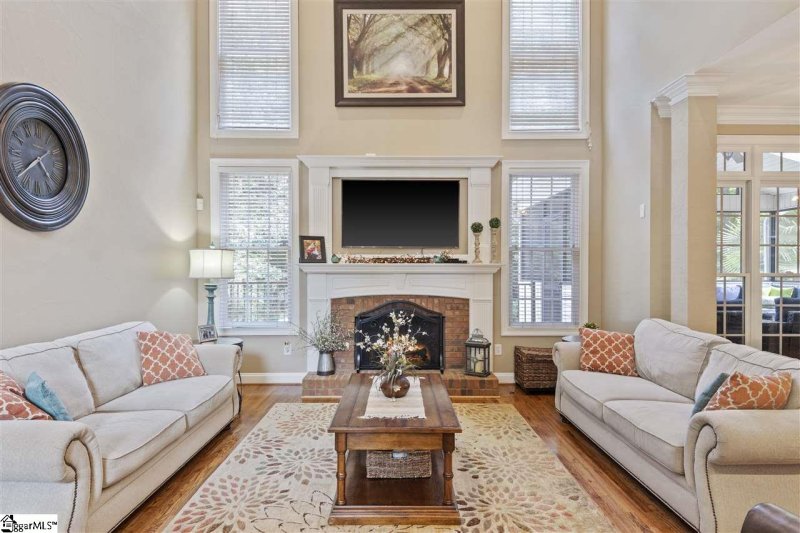 Property image 3 at 804 Ladykirk Lane, Greer, SC 29650