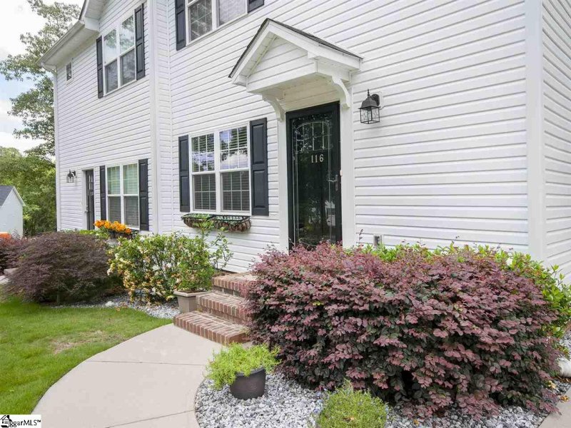 Property image 2 at 116 Village Court, Greer, SC 29651