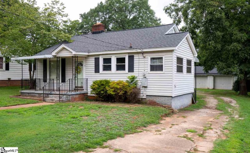 Property image 3 at 7 N Haven Drive, Greenville, SC 29617