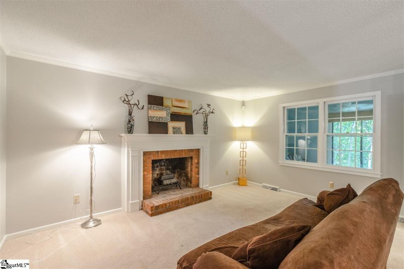 Property image 4 at 900 N Main Street, Greenville, SC 29609