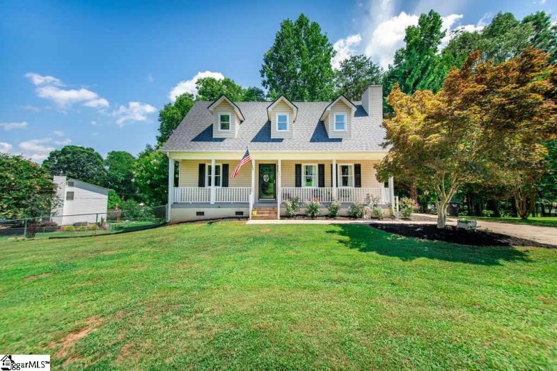 527 Hillandale Drive