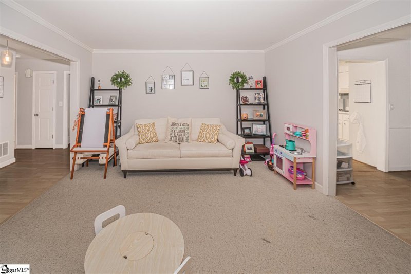 Property image 4 at 3 Oakleaf Drive, Taylors, SC 29687