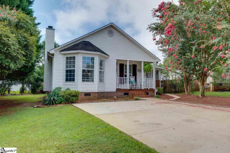 Property image 2 at 101 Flagstone Drive, Easley, SC 29642