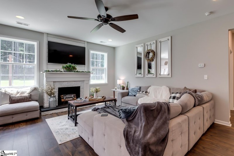 Property image 5 at 308 Timberland Way, Piedmont, SC 29673