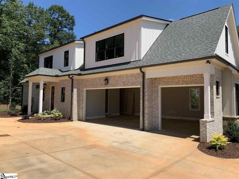 Property image 2 at 203 Redfern Court, Simpsonville, SC 29681