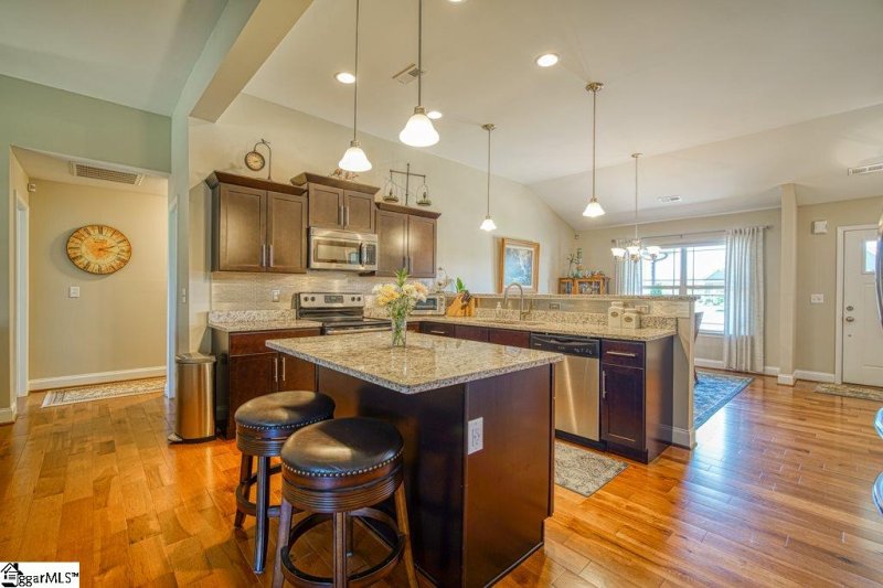 Property image 5 at 403 Braeburn Fields Court, Inman, SC 29349