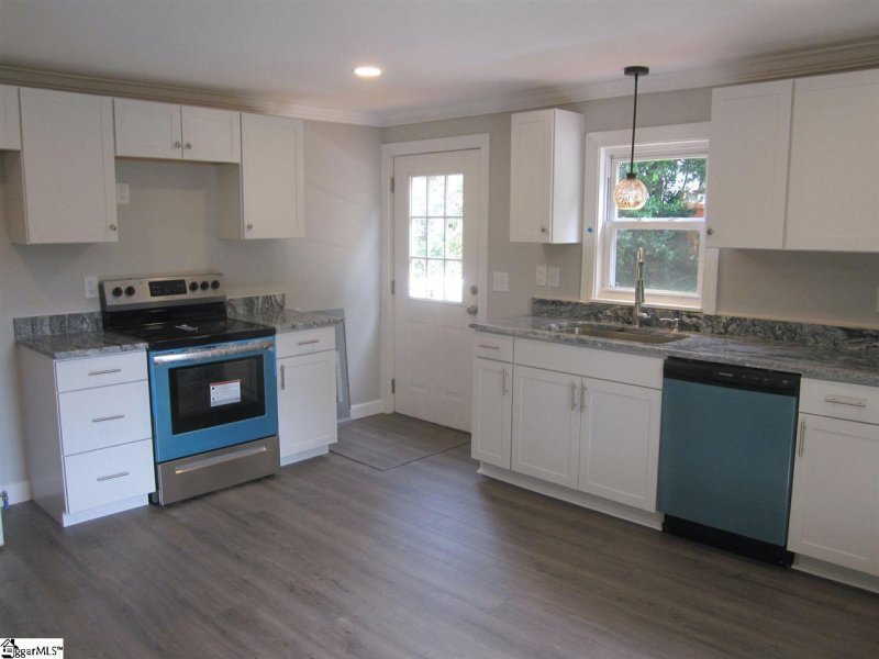 Property image 5 at 17 Lermann Drive, Greenville, SC 29605