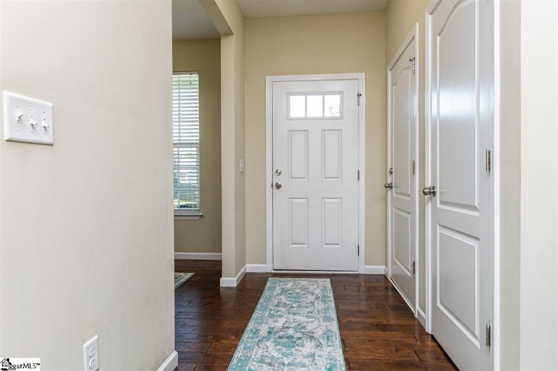 Property image 5 at 212 Summerlea Lane, Greer, SC 29651