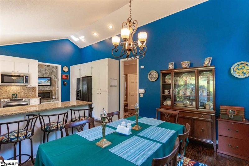 Property image 3 at 12 HOGAN Drive, Greenville, SC 29605