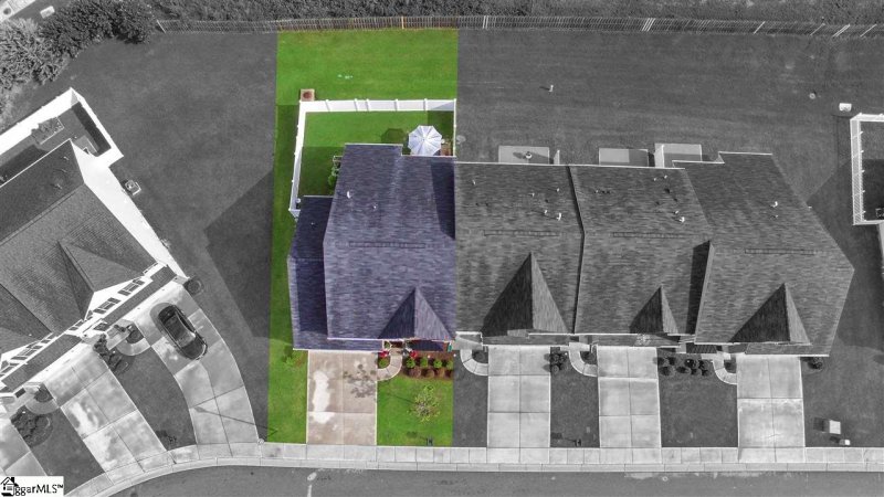 Property image 2 at 115 Middleby Way, Greer, SC 29650