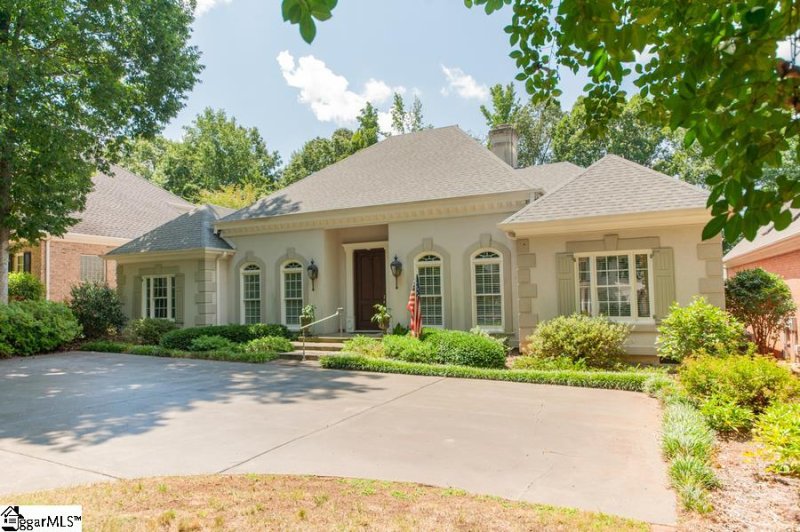 Property image 2 at 213 Hidden Hills Drive, Greenville, SC 29605
