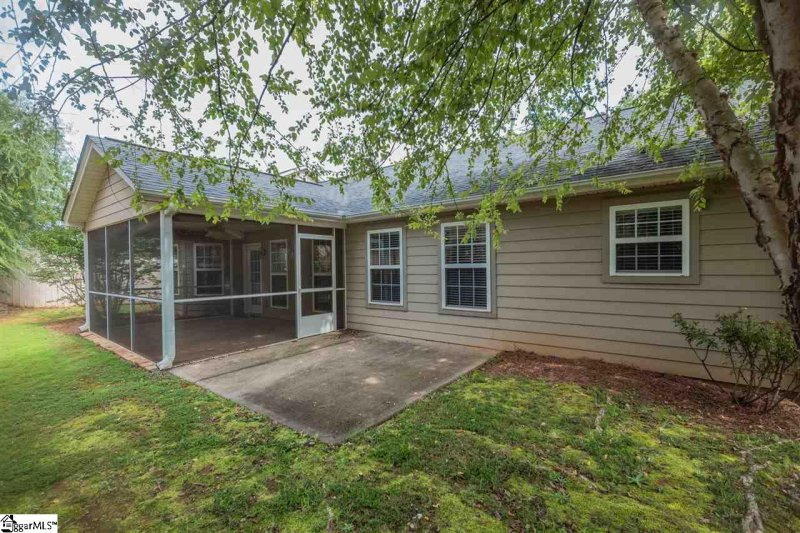 Property image 4 at 101 Saxon Falls Court, Greenville, SC 29607