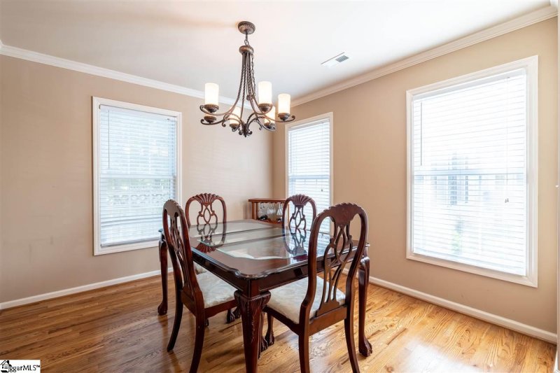 Property image 5 at 1140 East Lee Road, Taylors, SC 29687