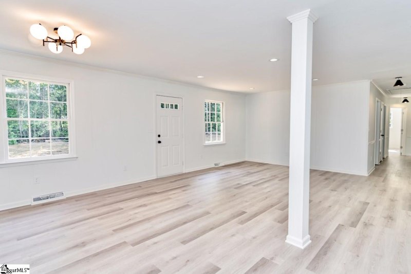 Property image 2 at 117 Fillery Drive, Greenville, SC 29615