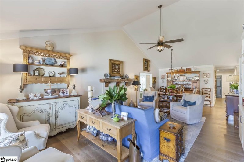 Property image 4 at 135 Brittania Circle, Anderson, SC 29621