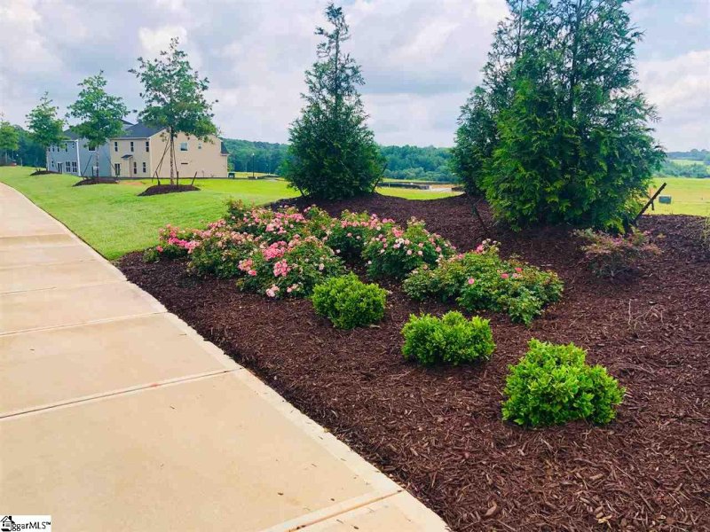 Property image 5 at 404 Marietta Lane, Greer, SC 29651