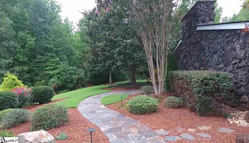 Property image 5 at 70 Red Bud Lane, Greenville, SC 29617