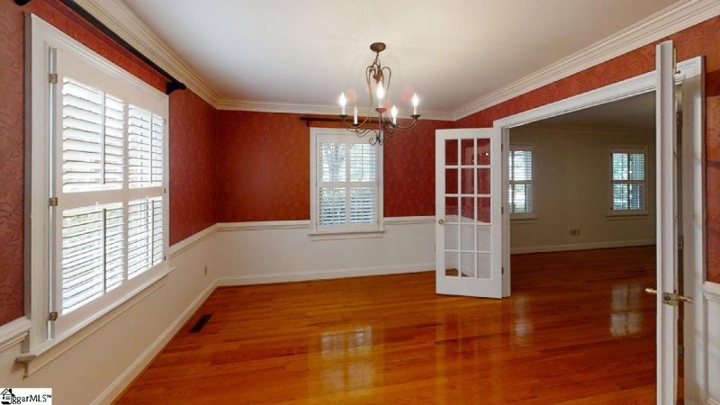 Property image 5 at 24 Wonderwood Drive, Greenville, SC 29615