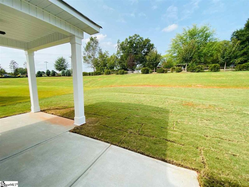 Property image 5 at 233 Cassingham Lane, Boiling Springs, SC 29316