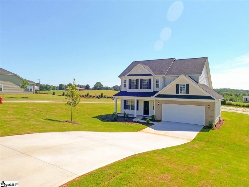 Property image 2 at 301 S Harvest Moon Way, Easley, SC 29642