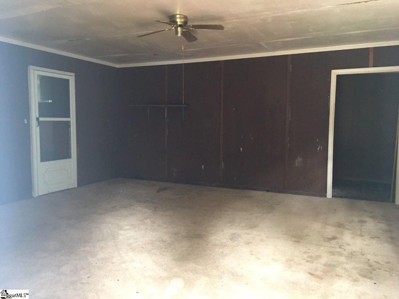 Property image 5 at 20 Birchbark Drive, Greenville, SC 29611