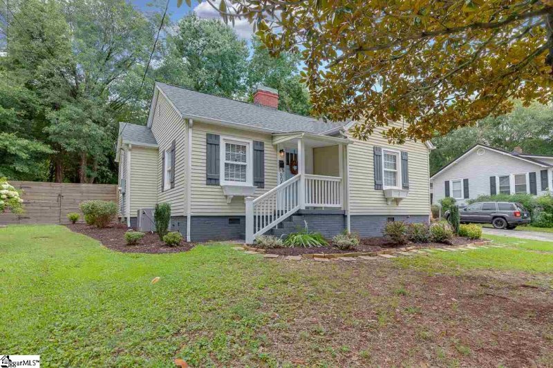 Property image 2 at 904 N Franklin Road, Greenville, SC 29617