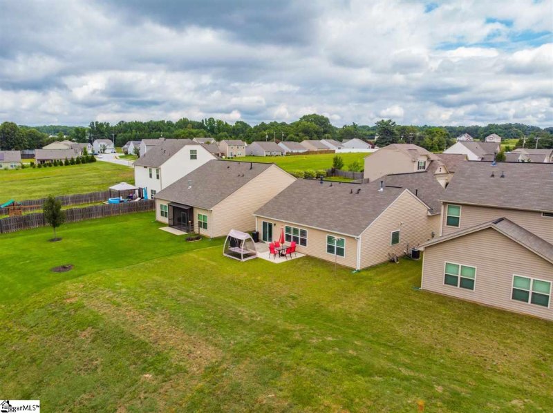 Property image 4 at 201 Engelmann Lane, Simpsonville, SC 29680