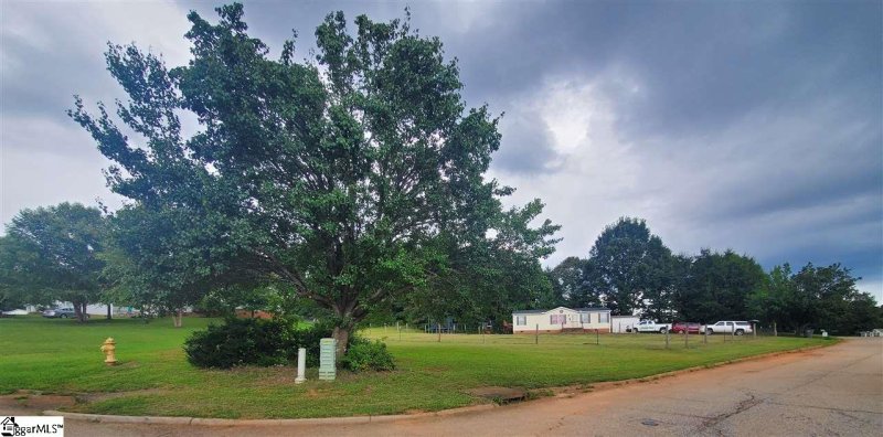 Property image 2 at 1 Horseback Way, Travelers Rest, SC 29690