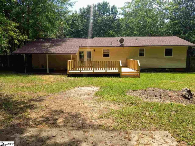 Property image 4 at 407 Spring Forest Drive, Central, SC 29630