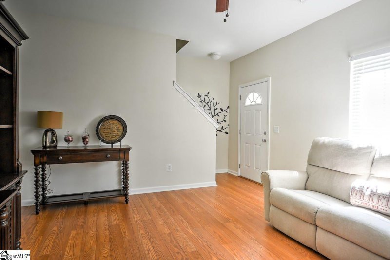 Property image 2 at 366 Capstone Way, Spartanburg, SC 29301