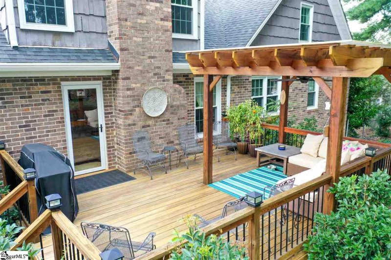 Property image 2 at 7 Red Fox Court, Greenville, SC 29615