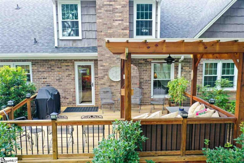 Property image 3 at 7 Red Fox Court, Greenville, SC 29615