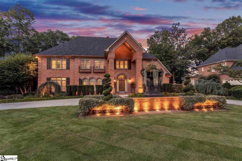 Property image 2 at 104 Chelsea Lane, Greer, SC 29650